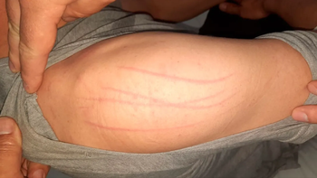 un policia fue atacado por un ente maligno cuando recorria la carcel un policia fue atacado por un ente maligno cuando recorria la carcel