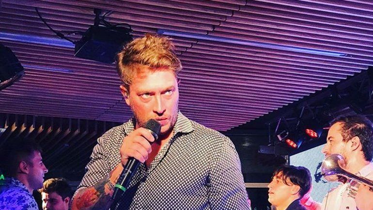 Julián Bruno estalló en Twitter tras ser despedido de la banda.