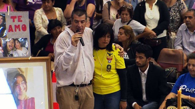 El anuncio lo hicieron los productores de la presentadora a través de las redes sociales.