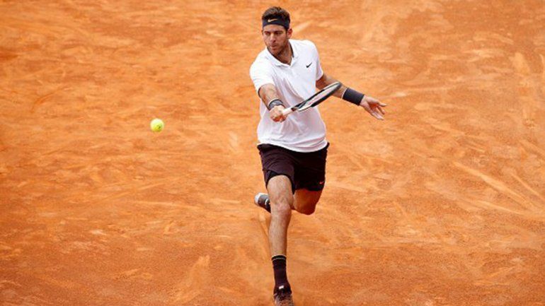 Juan Martín Del Potro y Federico Delbonis debutaron con victorias en Roland Garros