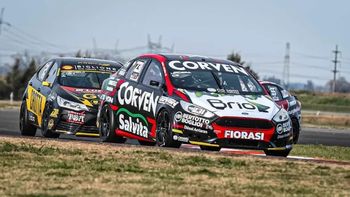 José Manuel Urcera es el primero en repetir victoria en el Turismo Nacional 2023. José Manuel Urcera es el primero en repetir victoria en el Turismo Nacional 2023.