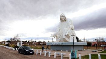 Allanamientos de la Policía Federal en Cutral Co generaron polémica Allanamientos de la Policía Federal en Cutral Co generaron polémica