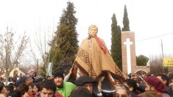 Miles de fieles viajaron a Chimpay para homenajear a Ceferino