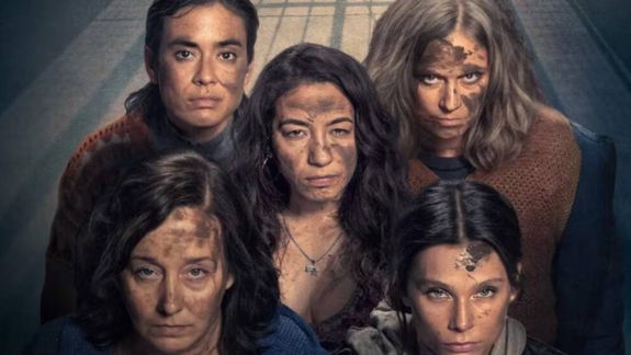 Estrenó En El Barro