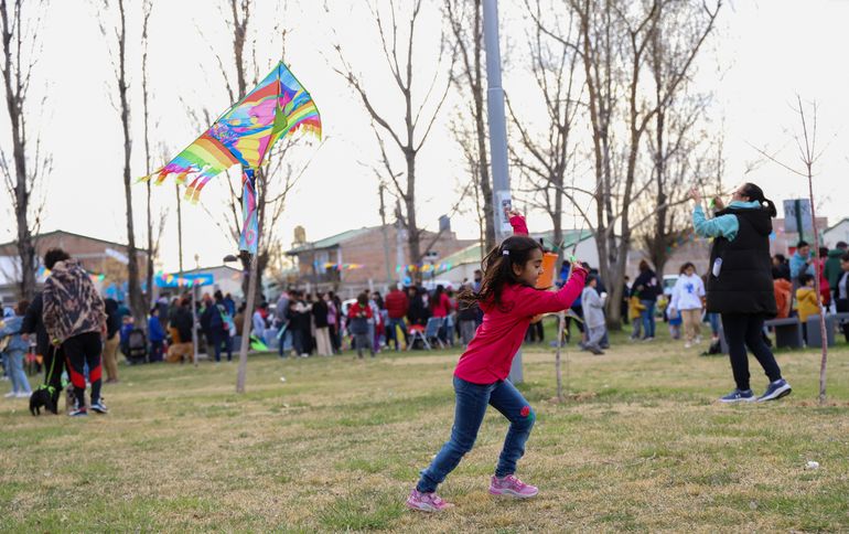 La barriletada en Altos de Limay en Neuquén