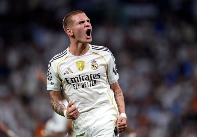 El árbitro que expulsó a Franco Mastantuono reveló qué fue lo que le dijo