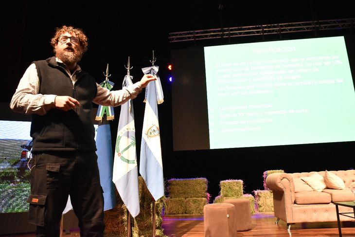 Miguel Forni, docente de la Cátedra de Mecanización Agrícola de la Facultad de Ciencias Agrarias de la Universidad Nacional del Litoral. Foto: Fabricio González.