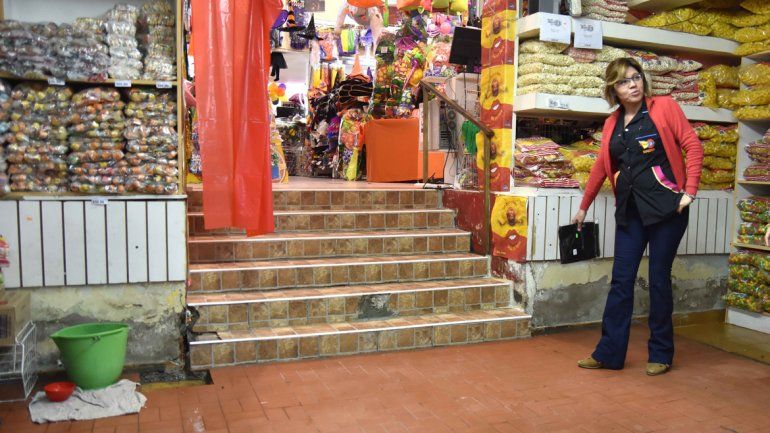 El agua afectó a algunos comerciantes