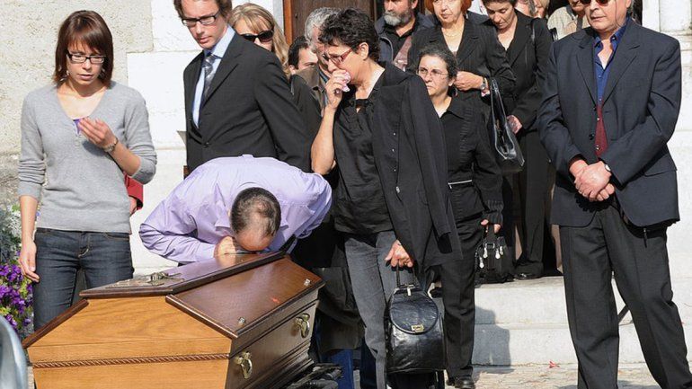 Jefes llevaron al suicidio a empleados e irían presos