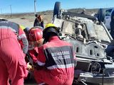 Una familia volcó y está hospitalizada: Se salvaron porque tenían el cinturón puesto