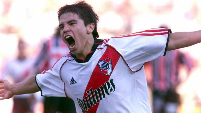 Javier Saviola completa el podio Javier Saviola completa el podio 