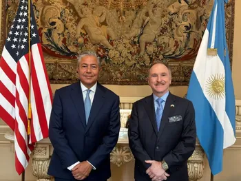 Figueroa, junto al embajador de Estados Unidos en Argentina.