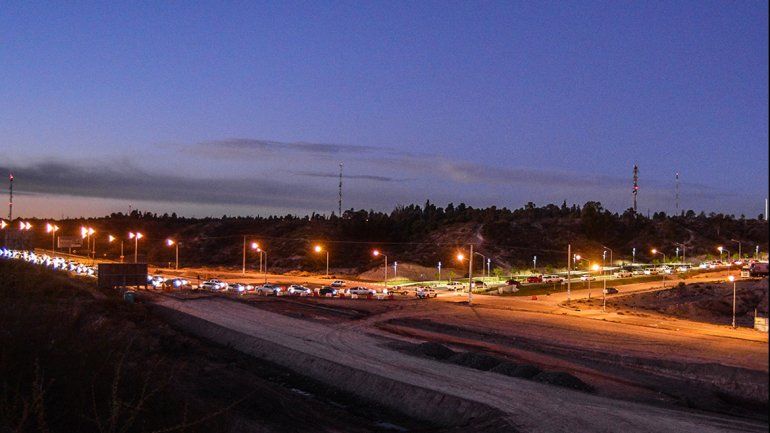 Se normalizó el tránsito en Ruta 7 y Doctor Ramón, siguen trabajos en el gasoducto roto