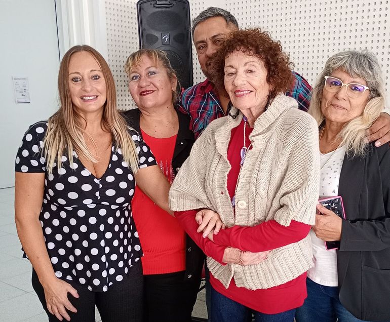Ana Delgui, durante un encuentro con locutoras el año pasado. Ana Delgui, durante un encuentro con locutoras el año pasado.
