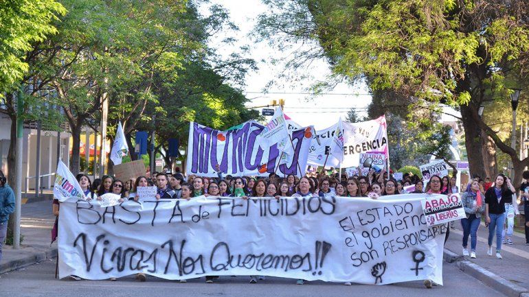 Por la emergencia nacional contra la violencia de género