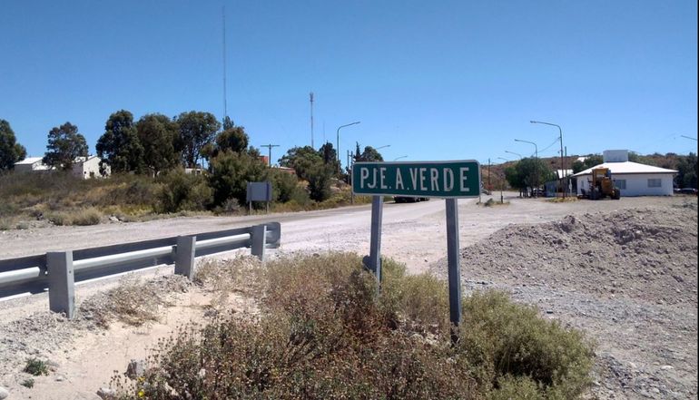 El hombre fue detenido en el paraje Arroyo Verde, cerca del límite de Chubut con Río Negro, luego del alerta enviado desde Gaiman. El hombre fue detenido en el paraje Arroyo Verde, cerca del límite de Chubut con Río Negro, luego del alerta enviado desde Gaiman. 
