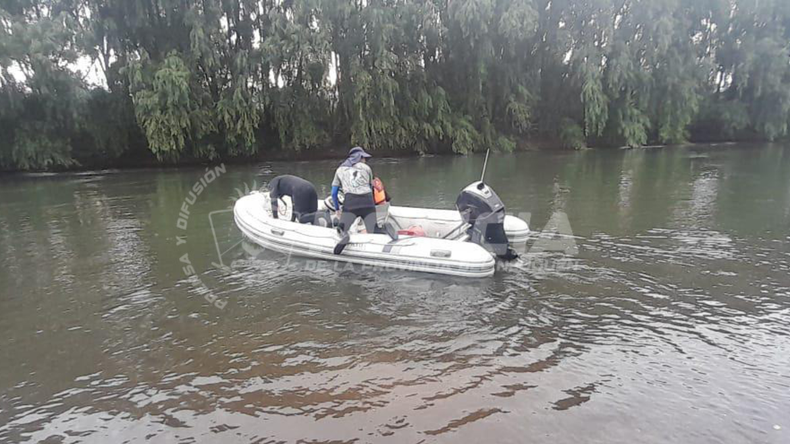 Adolescente desaparecido en el río Neuquén: cómo fue la búsqueda este martes | LM Neuquen Adolescente desaparecido en el río Neuquén: cómo fue la búsqueda este martes