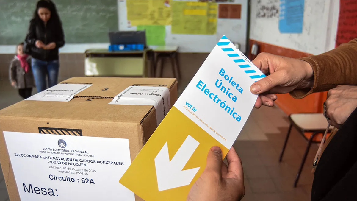 Hay fechas para las elecciones a gobernador en Neuquén thumbnail