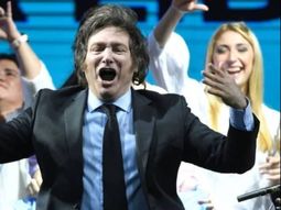 Mientras el Gobierno destacó logros en los mercados y en la agenda internacional, los indicadores productivos y sociales dejaron un balance mucho más ambiguo.