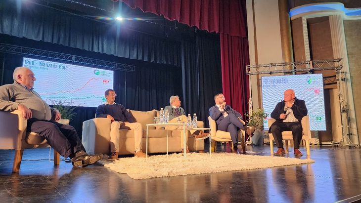 Panel sobre el panorama comercial de las pymes agroindustriales. Panel sobre el panorama comercial de las pymes agroindustriales.