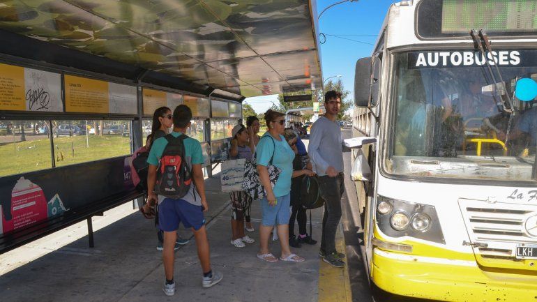 La decisión de incrementar la tarifa del servicio de colectivos fue cuestionada por los concejales de la oposición.&nbsp;