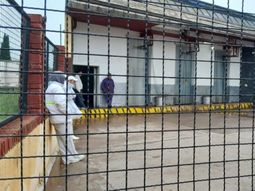 El frigorífico Viñuela, paralizado y con sus trabajadores a la espera de cobrar salarios atrasados. El frigorífico Viñuela, paralizado y con sus trabajadores a la espera de cobrar salarios atrasados.