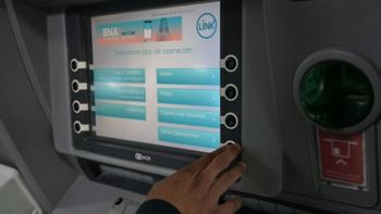 Estatales: el cambio del Gobierno que impactará en el cobro de sus sueldos