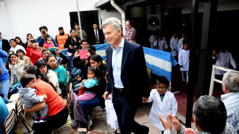 El Presidente inauguró el ciclo lectivo en la localidad jujeña de Volcán.