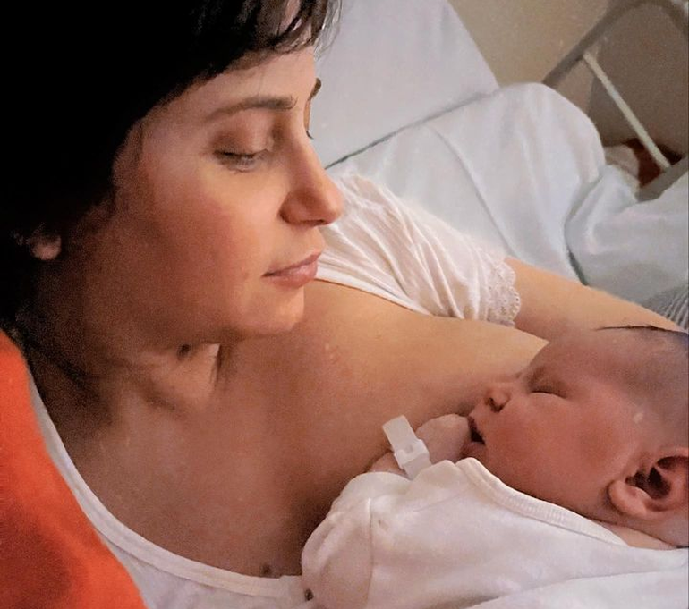 Con 40 años recién cumplidos Cayetina fue mamá por segunda vez.