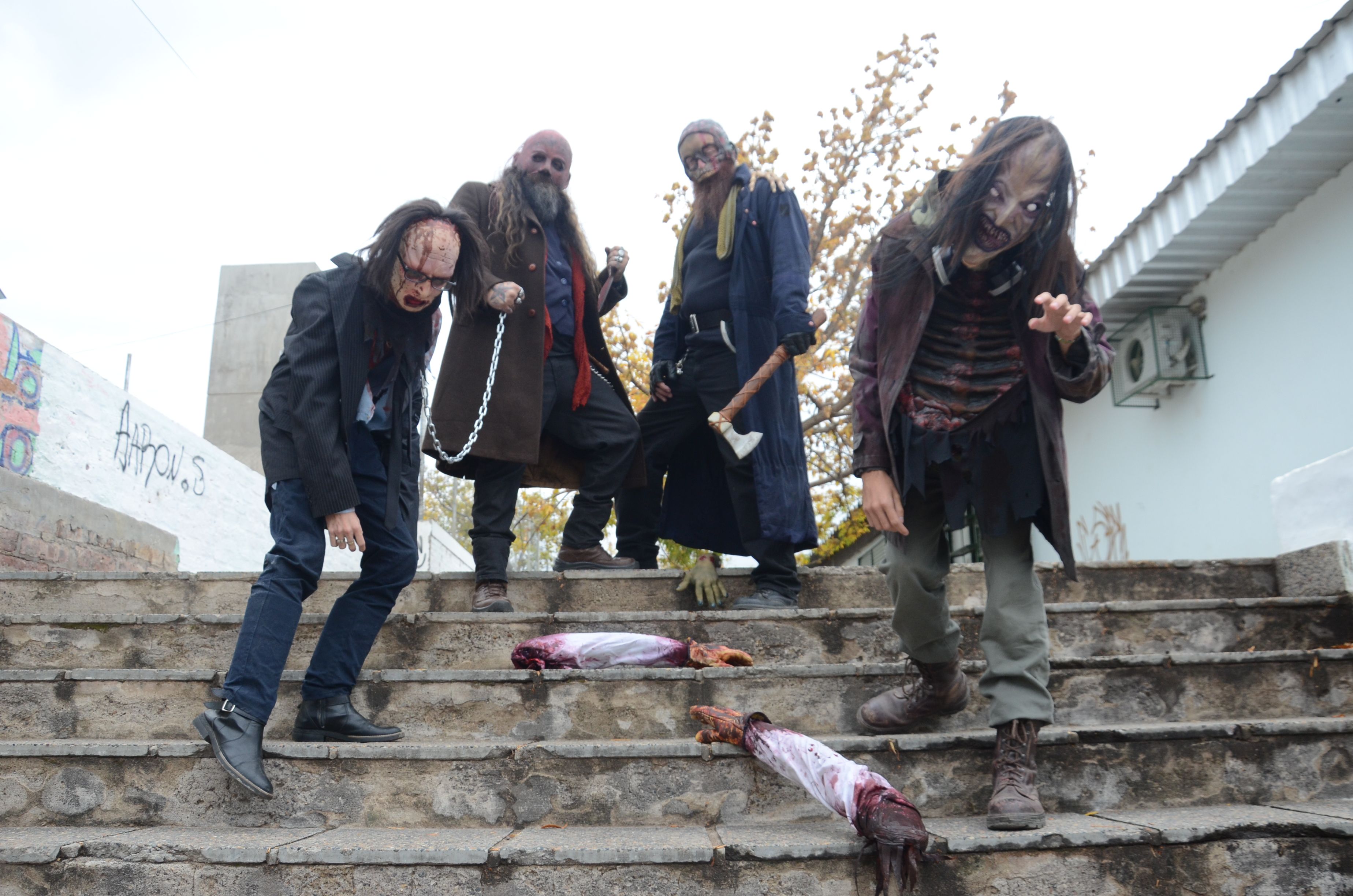 Todo listo para la gran caminata de zombis en Neuquén