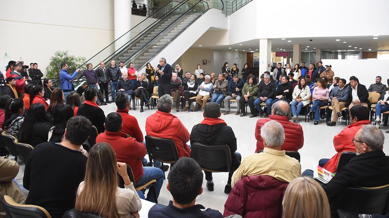 Fuerte rechazo por el traspaso de las represas neuquinas a ENARSA