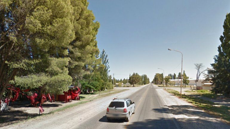 Enojada porque le iban a sacar la moto por falta de papeles, una joven mordió a un policía