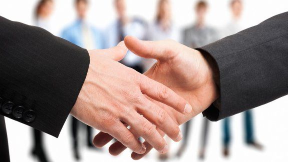 ¿Qué significa soñar con conseguir un nuevo empleo?