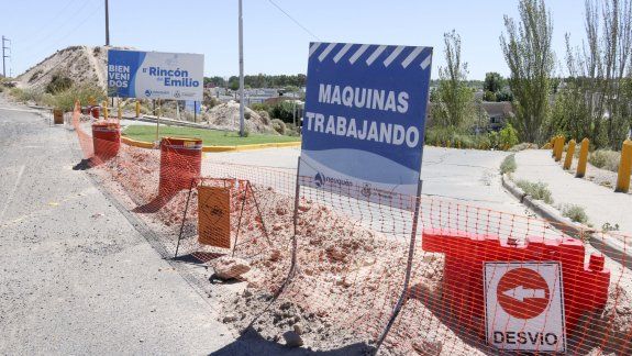 Repusieron señalización en el acceso al barrio Rincón de Emilio