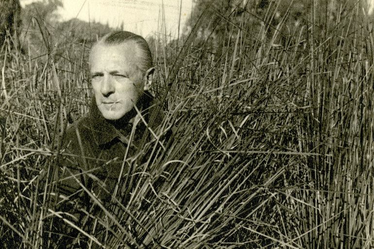 El escritor uruguayo Enrique Amorim, autor de la novela ambientada en la cárcel de Neuquén.