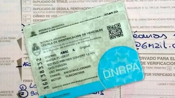 Estafa interprovincial: cómo fue la maniobra de transferencia de una Amarok a una vecina de Neuquén