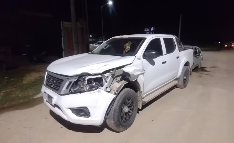 El joven murió tras el choque contra una camioneta. 