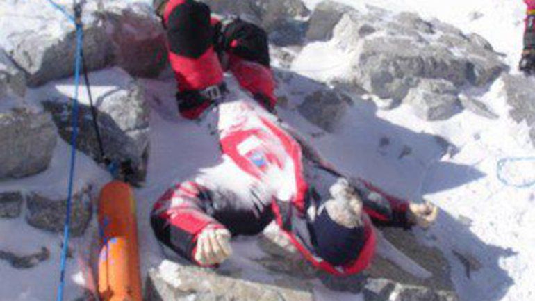 Buscaban basura y hallan 4 cuerpos en el Everest