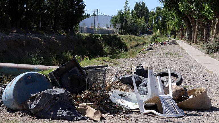 Valentina Sur: retiraron 90 toneladas de basura en un par de horas