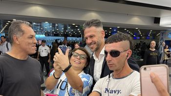 demichelis ya esta en argentina para convertirse en tecnico de river demichelis ya esta en argentina para convertirse en tecnico de river