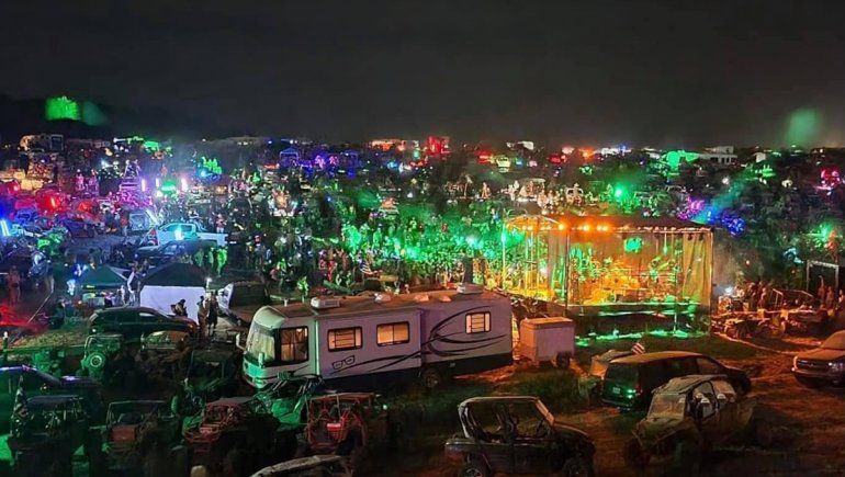 Heridos y detenidos en la fiesta más loca de EE.UU.