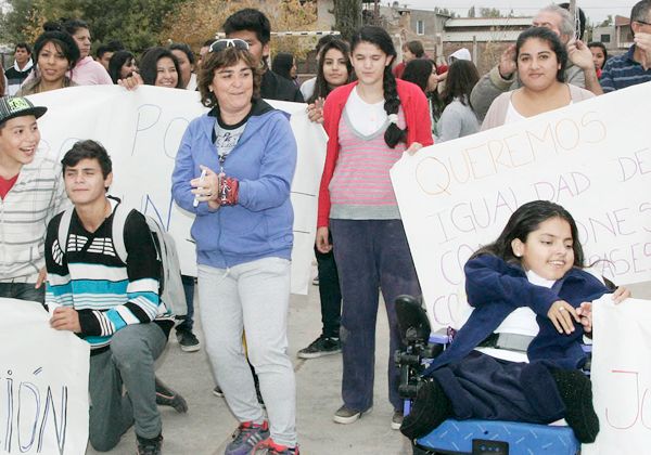 El CPEM 67 pide un salón de actos para evitar el frío