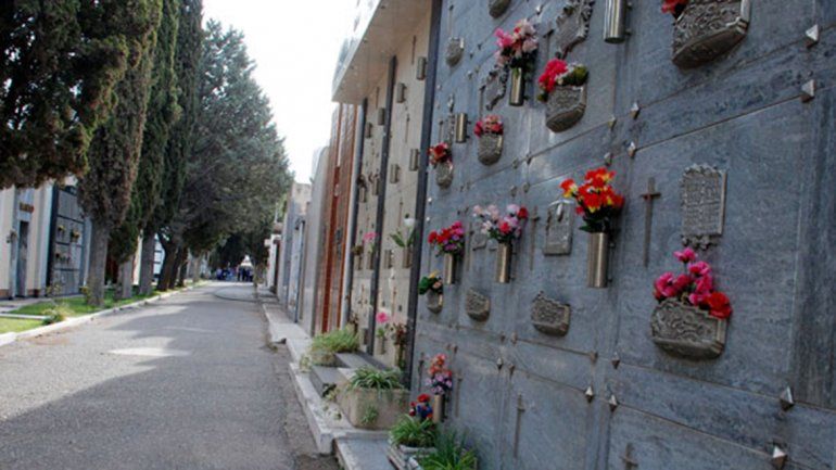 Una vecina fue a retirar las cenizas de su madre al Cementerio Central y las habían perdido
