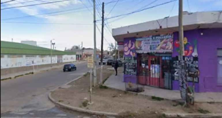La verdulería de Comodoro Rivadavia donde ocurrió el ataque registrado en el video. La verdulería de Comodoro Rivadavia donde ocurrió el ataque registrado en el video. 
