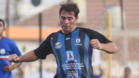 Rincón, único representante de Neuquén, prepara los playoffs.