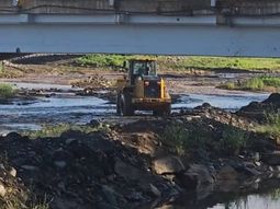 El EPAS avanza con la normalización del servicio de agua en el norte neuquino. El EPAS avanza con la normalización del servicio de agua en el norte neuquino.