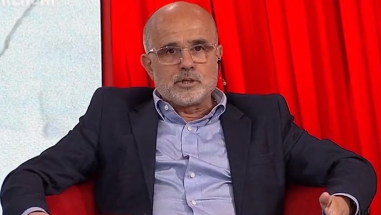 Arcucci pidiendo disculpas por su falta de respeto al jugador de Boca lesionado.&nbsp;