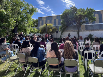 La Municipalidad de Neuquén entregó insumos de trabajo a mujeres víctimas de violencia de género. La Municipalidad de Neuquén entregó insumos de trabajo a mujeres víctimas de violencia de género.