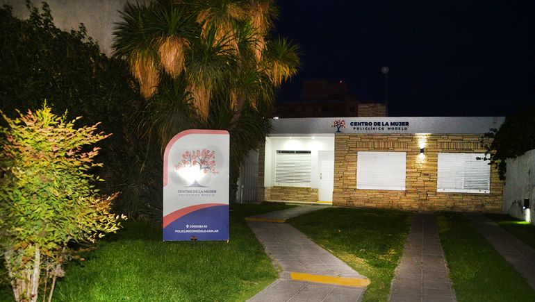 El centro médico (Centro de la Mujer), horas después del resonante robo. El centro médico (Centro de la Mujer), horas después del resonante robo.