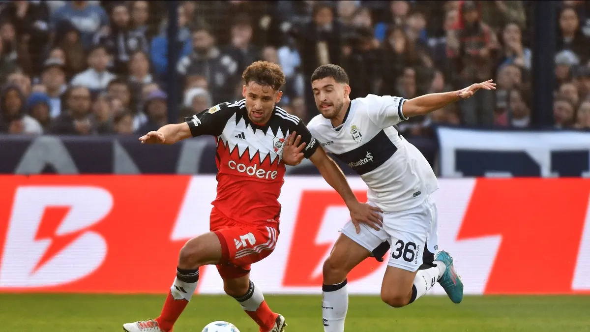 River no logró acercarse a la cima.
